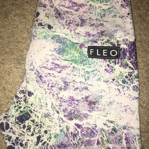 Fleo Shorts